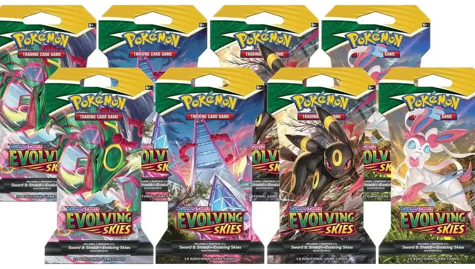 Evolving Skies Sleeved Booster Pack Bundle Set of 8